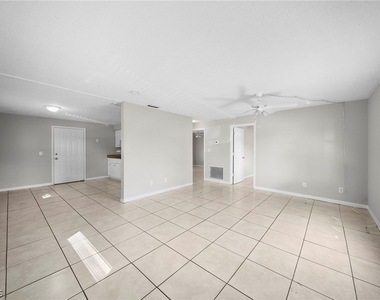5537 10th Avenue - Photo Thumbnail 1
