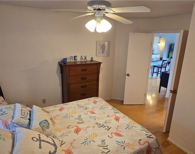 9598 Halyards Court - Photo Thumbnail 23