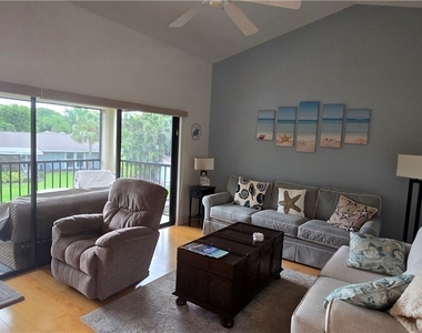 9598 Halyards Court - Photo Thumbnail 11