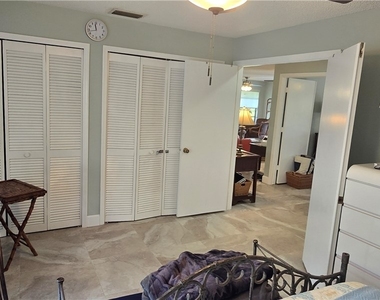 9595 Halyards Court - Photo Thumbnail 15