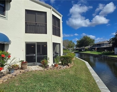 9595 Halyards Court - Photo Thumbnail 22
