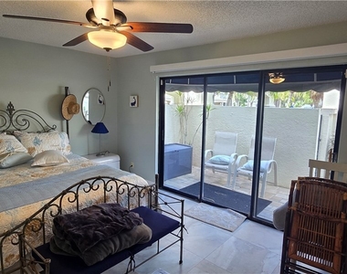 9595 Halyards Court - Photo Thumbnail 14
