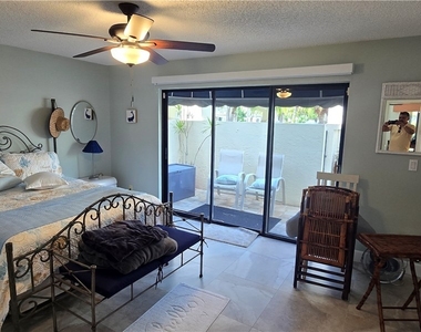 9595 Halyards Court - Photo Thumbnail 11