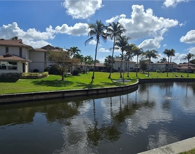 9595 Halyards Court - Photo Thumbnail 13