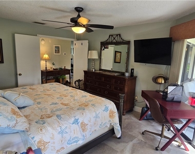 9595 Halyards Court - Photo Thumbnail 10