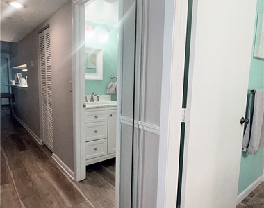 9540 Green Cypress Lane - Photo Thumbnail 17