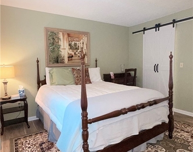 9540 Green Cypress Lane - Photo Thumbnail 25