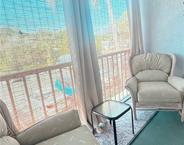 9540 Green Cypress Lane - Photo Thumbnail 34