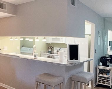 9540 Green Cypress Lane - Photo Thumbnail 7