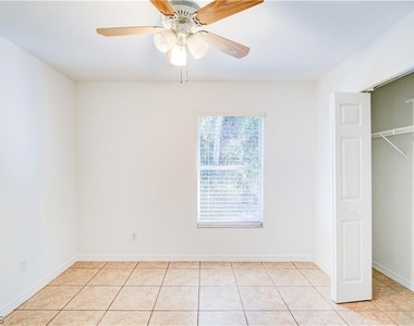 2705 Matena Avenue S - Photo Thumbnail 16