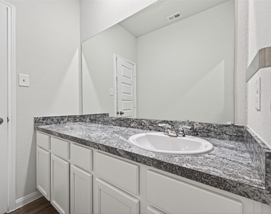 3903 Giorgio Pastel Place - Photo Thumbnail 42