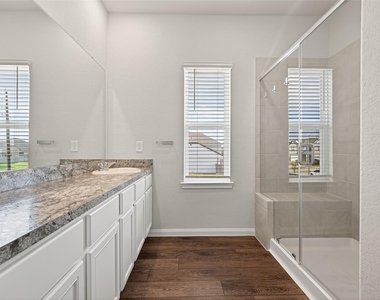 3903 Giorgio Pastel Place - Photo Thumbnail 33