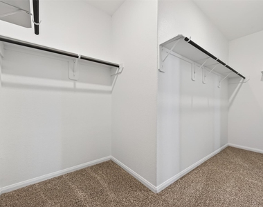 3903 Giorgio Pastel Place - Photo Thumbnail 38