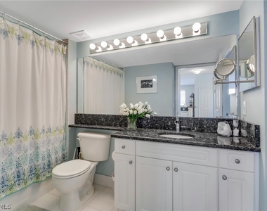 1205 Wildwood Lakes Boulevard - Photo Thumbnail 8