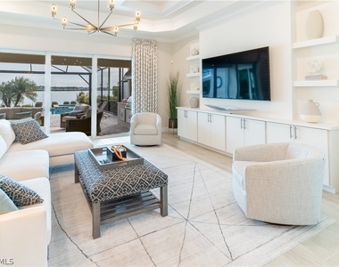 14486 Blue Bay Circle - Photo Thumbnail 9