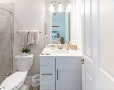 14486 Blue Bay Circle - Photo Thumbnail 32