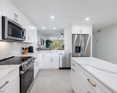 11118 Gulf Shore Drive - Photo Thumbnail 6