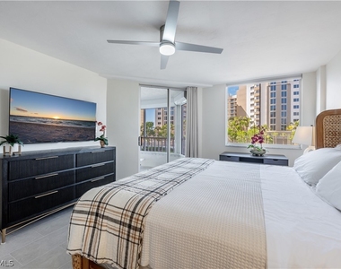 11118 Gulf Shore Drive - Photo Thumbnail 20