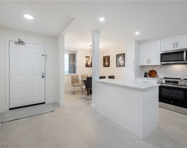 11118 Gulf Shore Drive - Photo Thumbnail 12