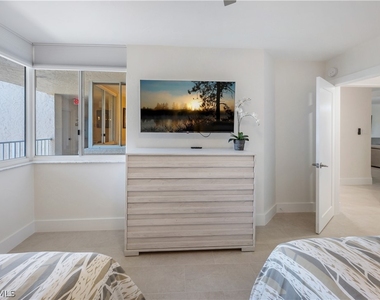 11118 Gulf Shore Drive - Photo Thumbnail 26