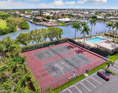 11118 Gulf Shore Drive - Photo Thumbnail 32