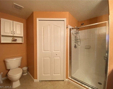12940 Positano Circle - Photo Thumbnail 15