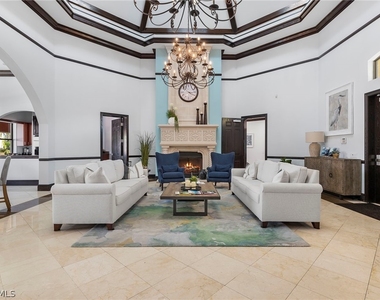12940 Positano Circle - Photo Thumbnail 32