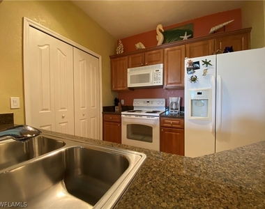 12940 Positano Circle - Photo Thumbnail 1