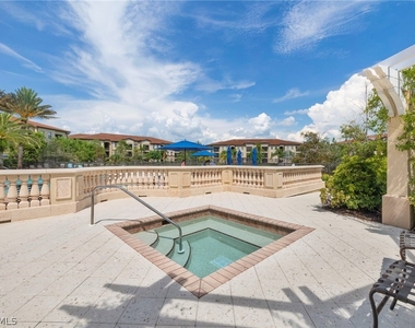 12940 Positano Circle - Photo Thumbnail 25