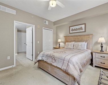 12955 Positano Circle - Photo Thumbnail 13