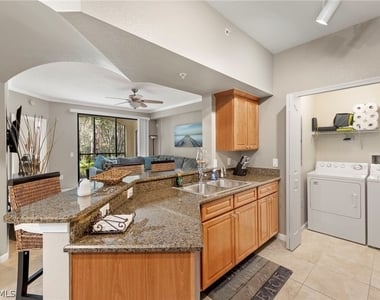 12955 Positano Circle - Photo Thumbnail 8