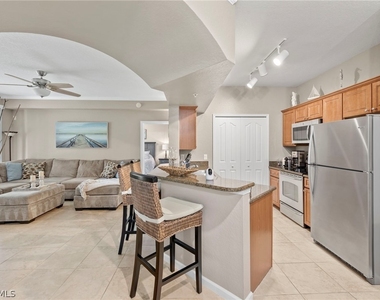12955 Positano Circle - Photo Thumbnail 6
