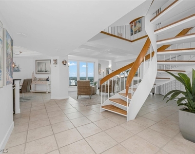 4041 Gulf Shore Boulevard N - Photo Thumbnail 7