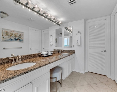 4041 Gulf Shore Boulevard N - Photo Thumbnail 10