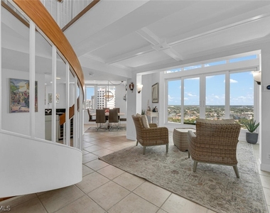 4041 Gulf Shore Boulevard N - Photo Thumbnail 1