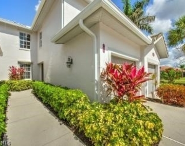 8385 Whisper Trace Lane - Photo Thumbnail 2