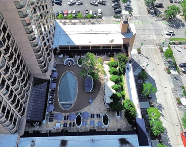 1300 Lamar Street - Photo Thumbnail 33