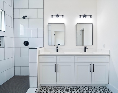3212 Retta Street - Photo Thumbnail 6