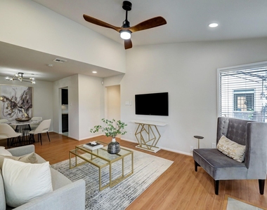1201 Bering Drive - Photo Thumbnail 2