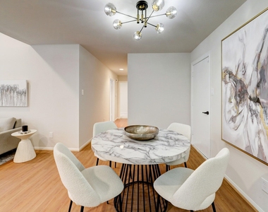 1201 Bering Drive - Photo Thumbnail 6