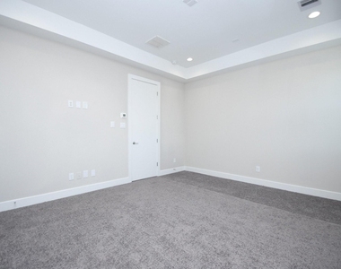 5904 Gardendale Drive - Photo Thumbnail 31