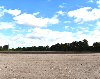 8911 Fm 524 Road - Photo Thumbnail 17