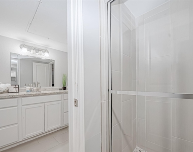 1860 White Oak Drive - Photo Thumbnail 37