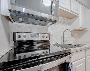 1860 White Oak Drive - Photo Thumbnail 22