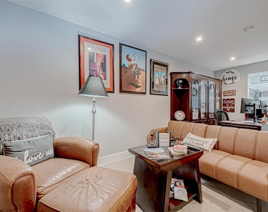1860 White Oak Drive - Photo Thumbnail 5