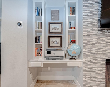 1860 White Oak Drive - Photo Thumbnail 16