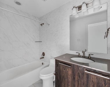 9623 Towne Lake Parkway - Photo Thumbnail 22