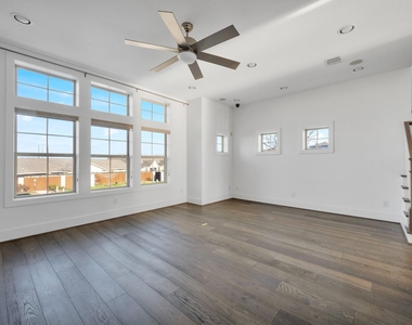 9623 Towne Lake Parkway - Photo Thumbnail 10