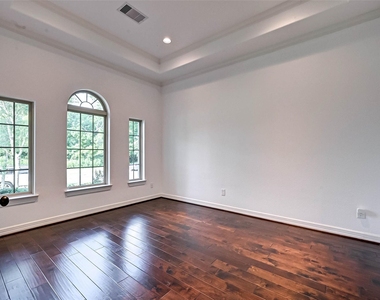 39 Marino Drive - Photo Thumbnail 11