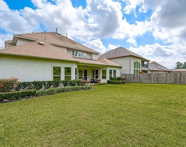 39 Marino Drive - Photo Thumbnail 46